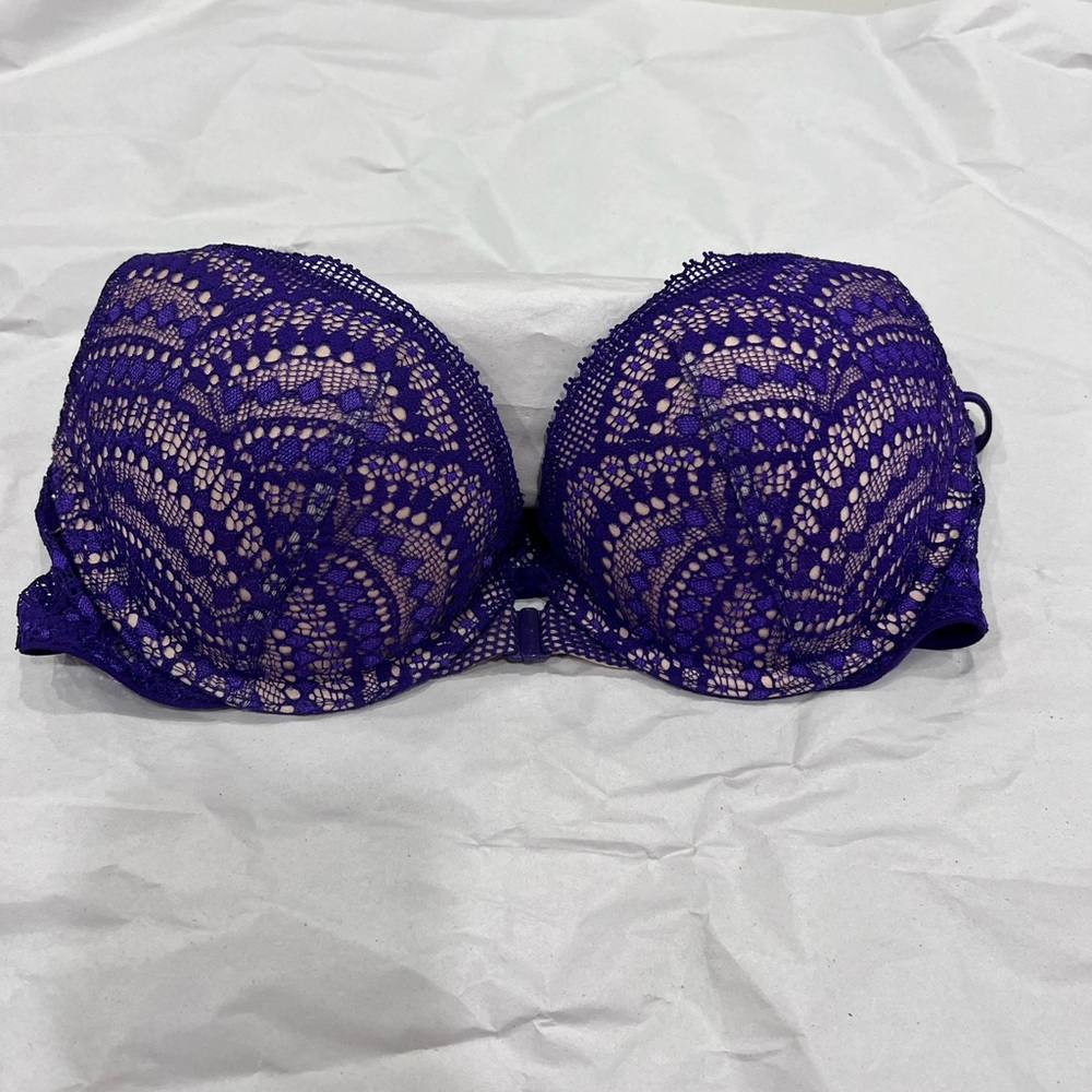 Victoria’s Secret Bra Push Up Racerback Purple Lace Bra 32B